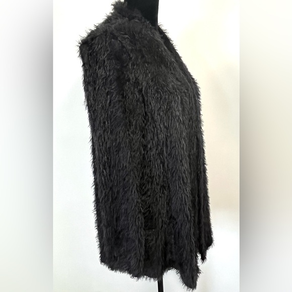 Magaschoni Black Open Front Cardigan
Soft Fuzzy Eyelash Fringe Sweater Women XL - Picture 4 of 11